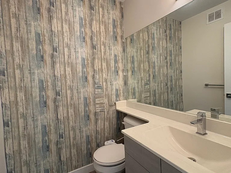 74 Larry Vickar Dr W — Photo 15