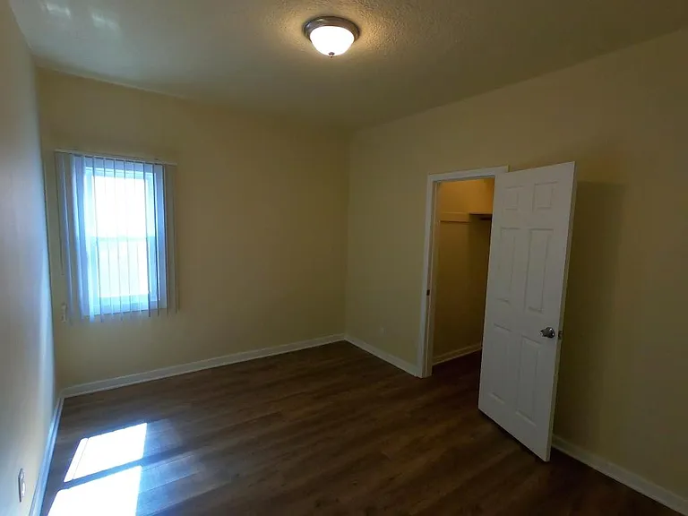 140 Carr Dr #7 — Photo 22
