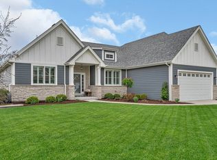 20914 Lakewoods Ln, Shorewood, IL