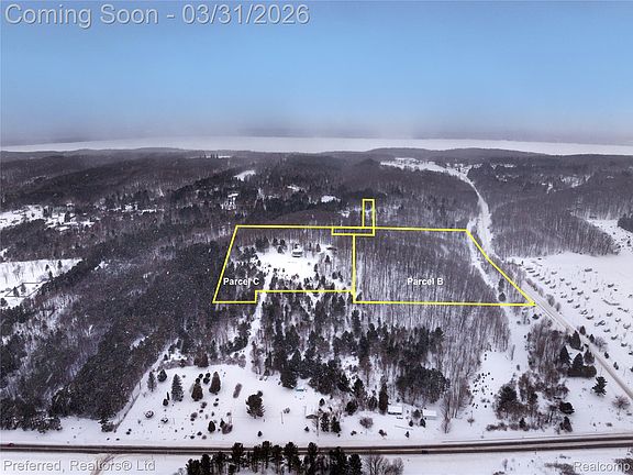 3rd image of 1693 Elm Rd