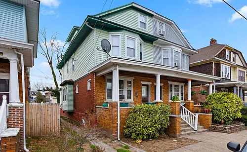 237 Ardmore Ave #1 Photo 1