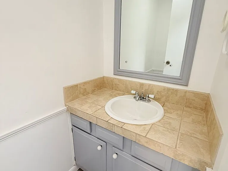 134 Colony Dr — Photo 19