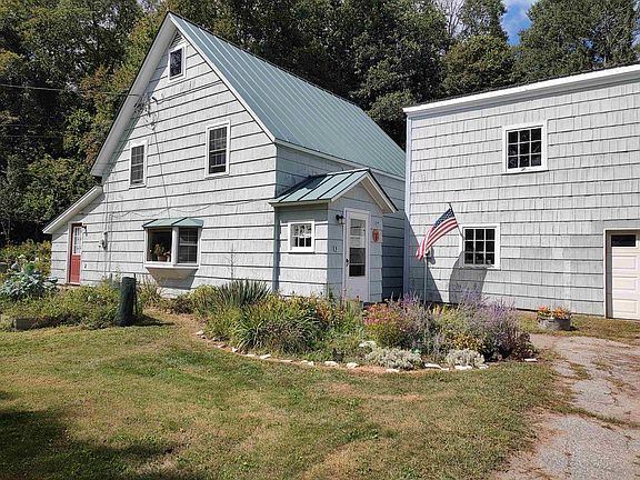 3rd image of 5 Greenhouse Avenue