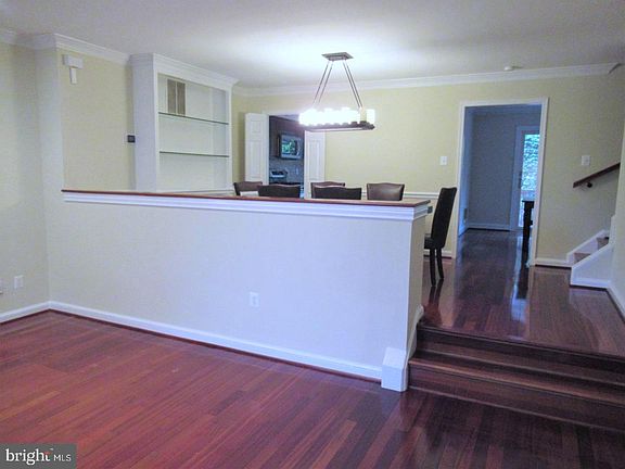 4th image of 1433 McLean Mews Ct