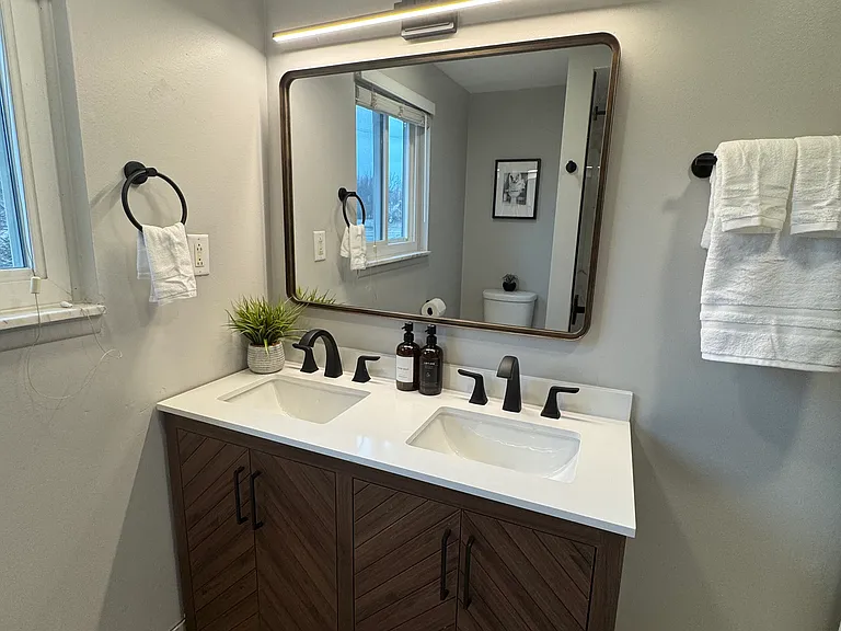 1323 Sunset Blvd — Photo 12