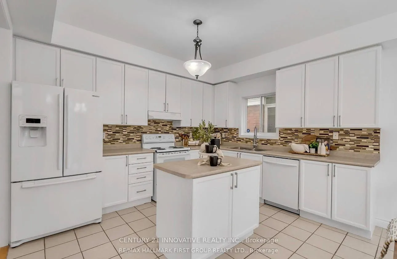 3 bed, $3,400 — Photo 2