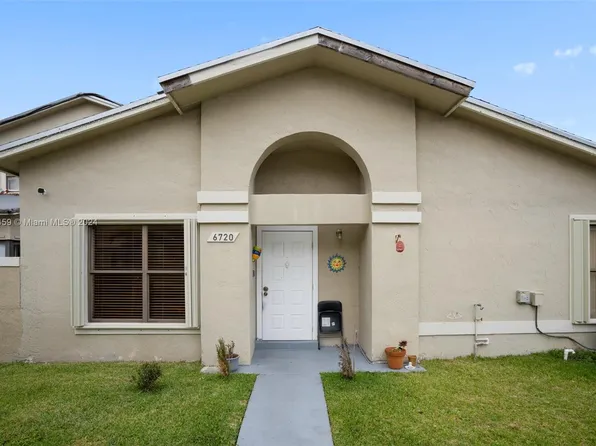 6720 SW 152nd Pl #20-29, Miami, FL 33193