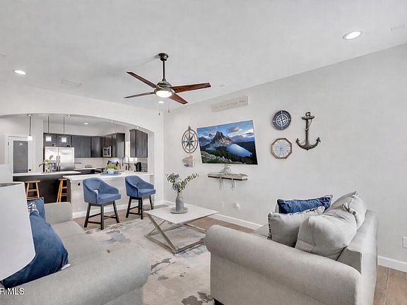 5th image of 13841 Paseo De La Luna Ave