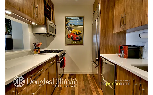Sold by Douglas Elliman | media 4