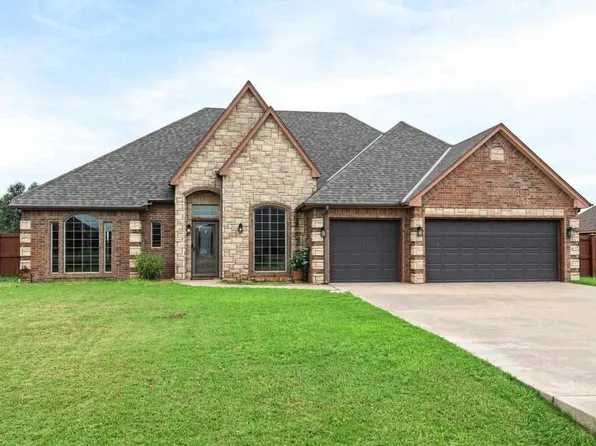 11269 NE Jere Layne, Elgin, OK 73538