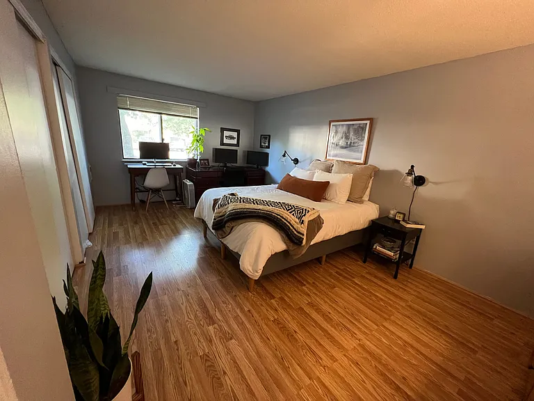 5 Village Hill Ln — Photo 9