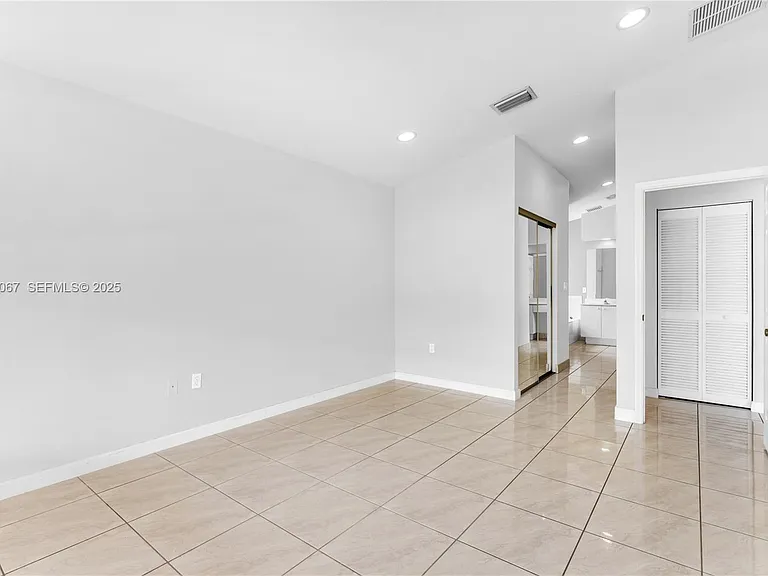 23966 SW 108th Pl — Photo 7