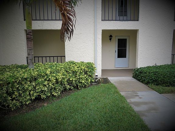 3rd image of 1935 Cobia Dr APT 103