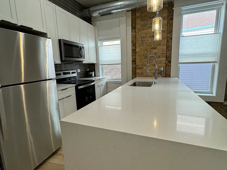601 Green Bay Rd #201 — Photo 2