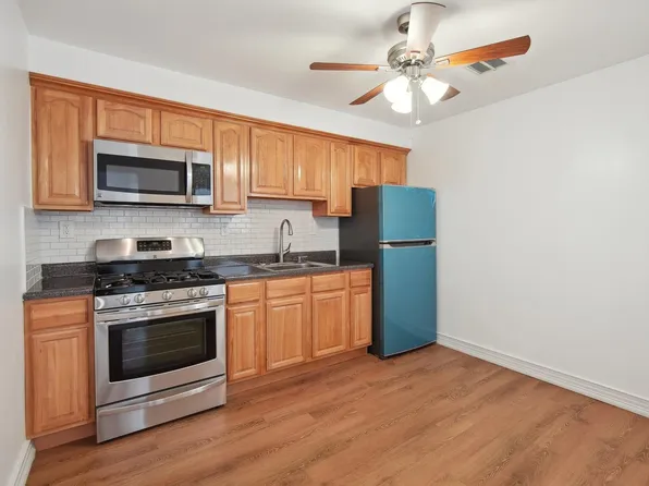 140 Hopkins Avenue image 6 of 15