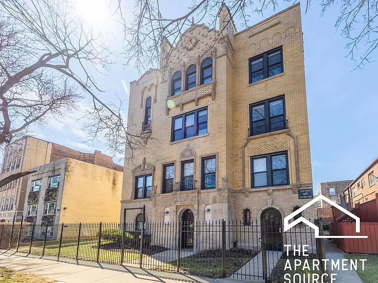 6148 N Francisco Ave — Photo 17