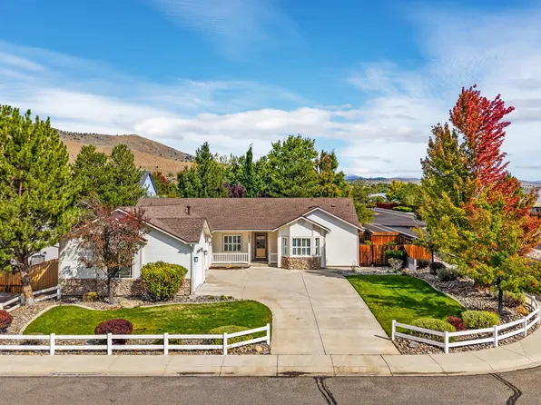 2951 San Mateo Dr, Minden, NV 89423