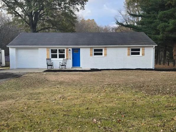 2212 Berry Rd, Amelia, OH 45102