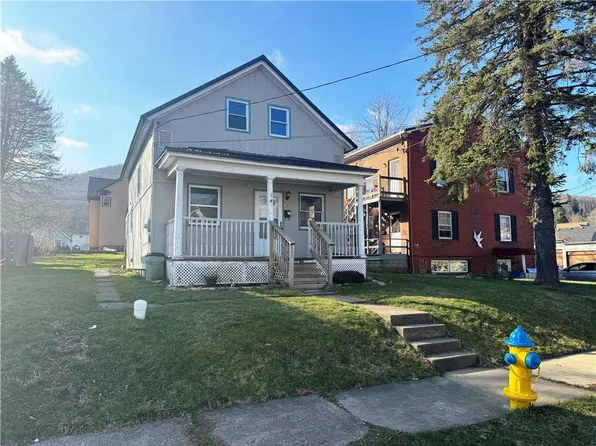 38 Euclid Ave, Bradford, PA 16701
