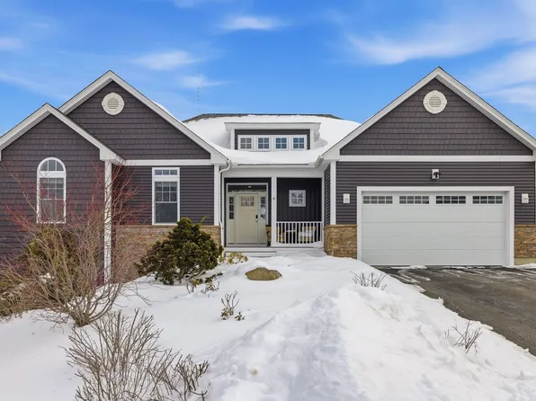 6 Hayden Drive, Dover, NH 03820
