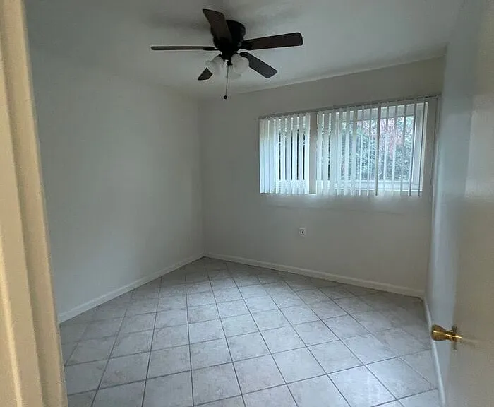 4453 Rosebud Ln #C — Photo 11