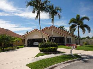 5238 Rosen Blvd, Boynton Beach, FL 33472