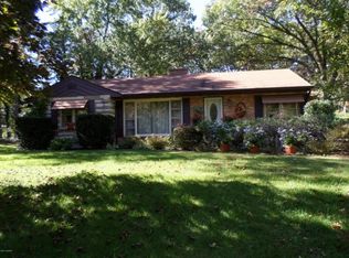 5146 Puetz Rd, Stevensville, MI 49127