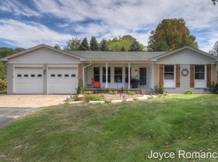4498 Whitneyville Rd SE, Grand Rapids, MI 49546