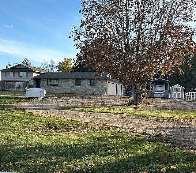 1st image of 10225 W Victory Rd