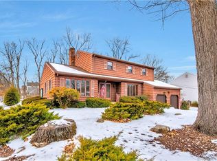 113 Back Ln, Newington, CT 06111
