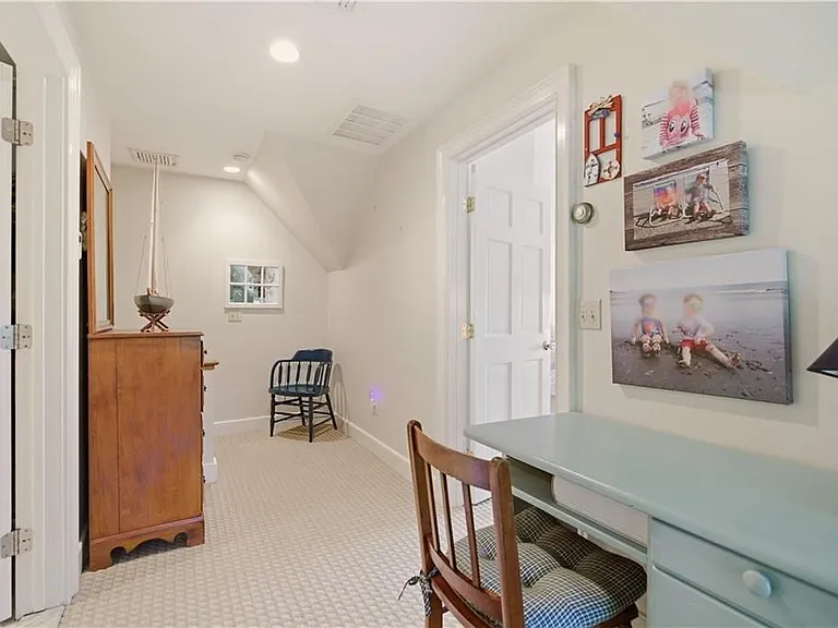 158 Narragansett Ave #I — Photo 21