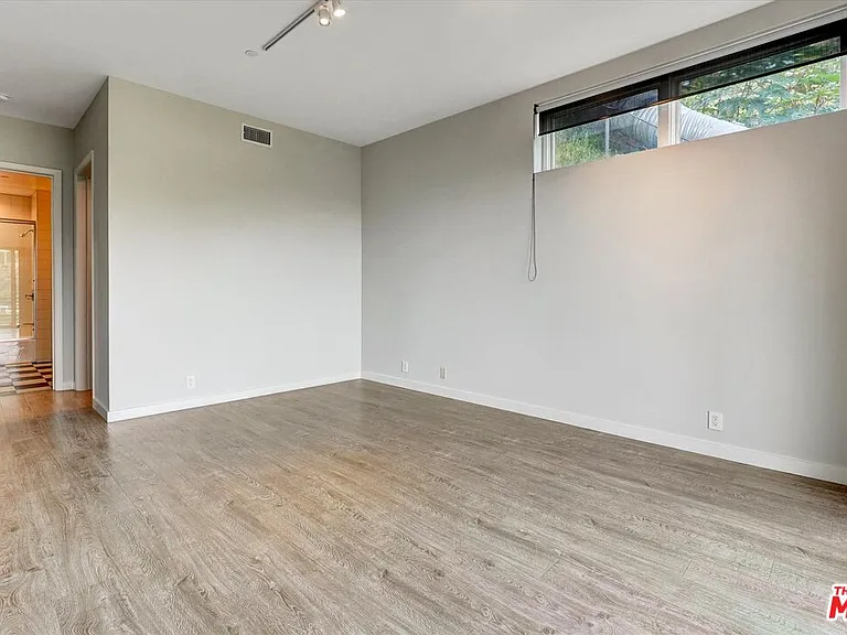 3850 Rambla Orienta — Photo 51