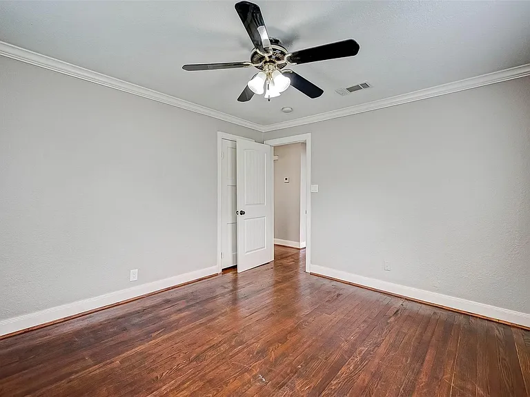 1510 Walton St — Photo 14