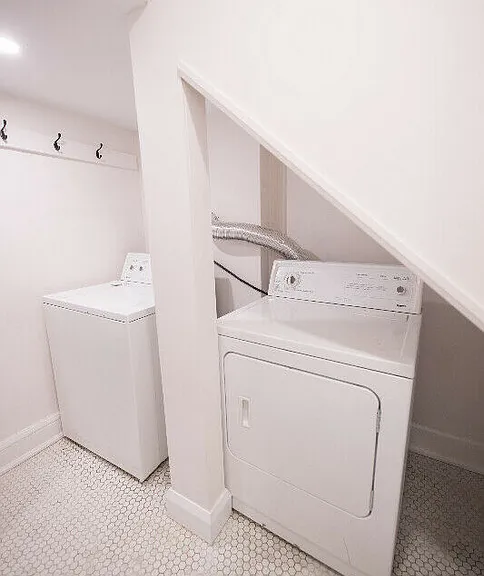 856 Bronson Ave — Photo 74