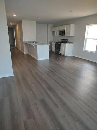 1741 High Ridge Dr — Photo 6