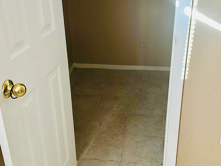 5204 Acorn Cv #B — Photo 7