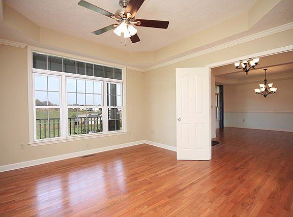 4th image of 17115 Sedona Dr