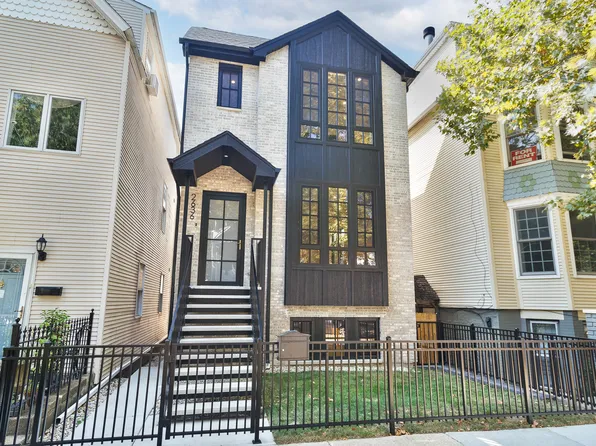 2636 N Marshfield Ave, Chicago, IL 60614