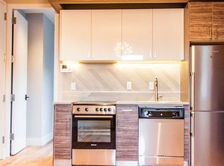 4 N Henry #2P, Brooklyn, NY 11222