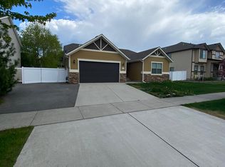 8665 N Salmonberry Loop, Hayden Lake, ID 83835