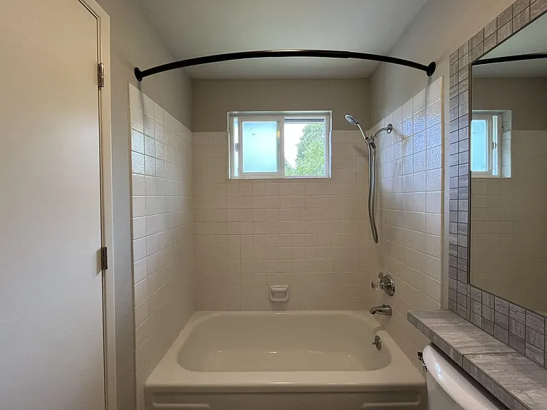 3919 SE Monroe St — Photo 34