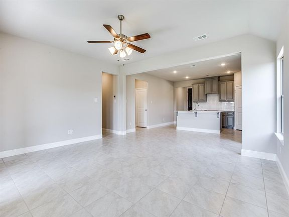 4th image of 1220 Tiana St