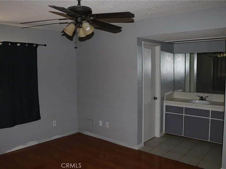 7864 Newhall Ave — Photo 9
