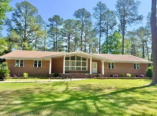 1333 Fairview Dr, Moultrie, GA 31768