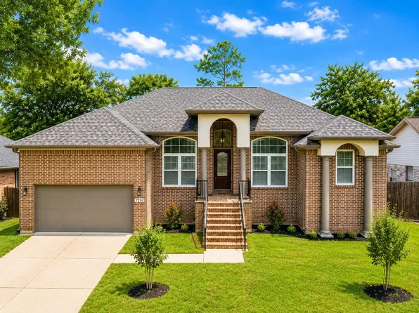 7214 Deep Forest Dr, Houston, TX 77088