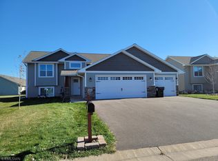 1026 Pheasant Run, New Richmond, WI 54017