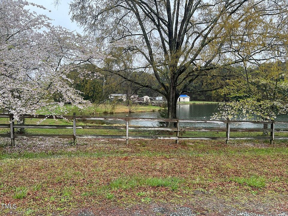 2nd image of 3710 Farmwood Rd