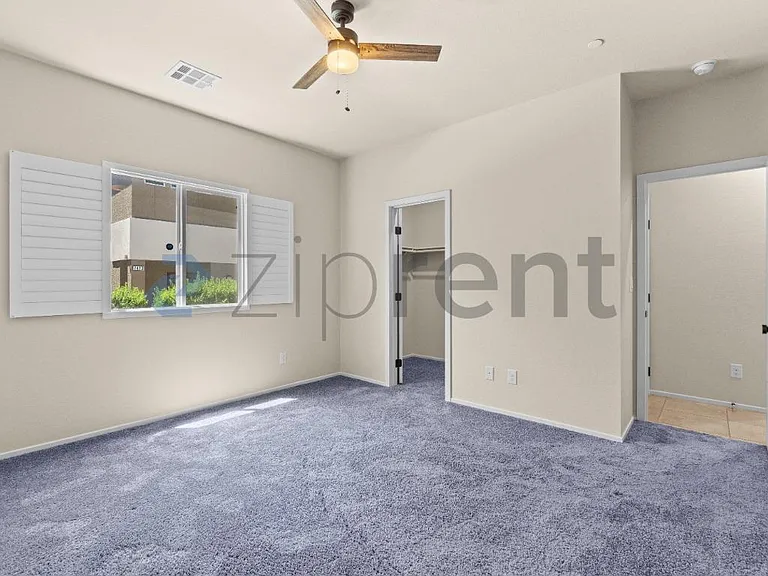 4519 Sapphire Moon Ave — Photo 10
