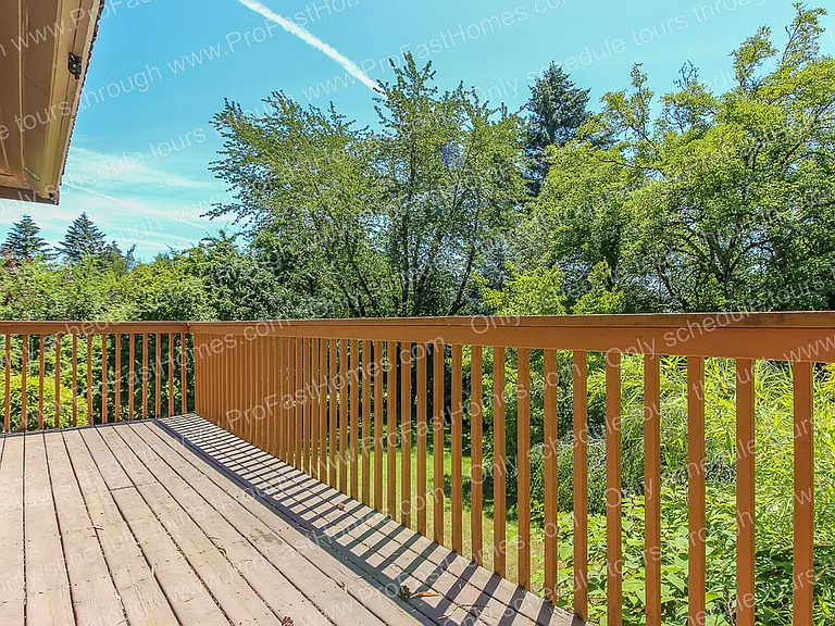 7840 SW West Slope Dr — Photo 21