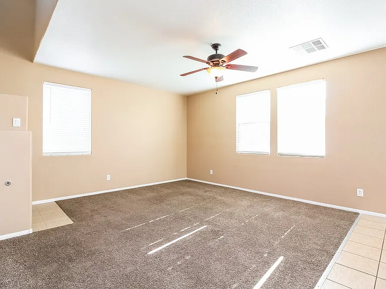 3740 Dustin Lee St — Photo 3